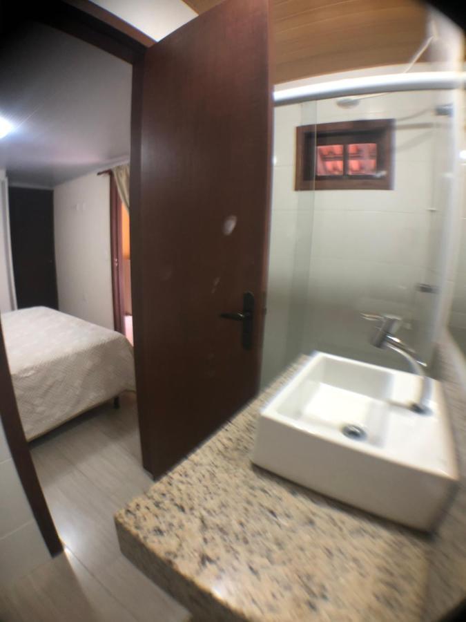 Linda Casa Com Piscina Em Bombinhas, Espaco Inteiro Exteriör bild